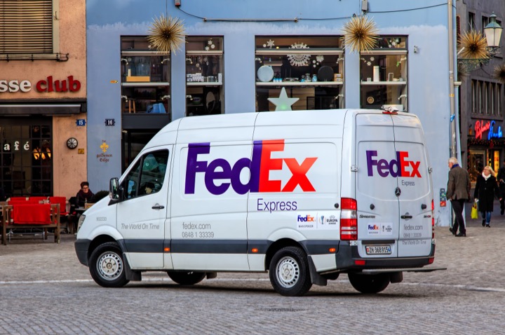 FedEx logo as a block lettering style example.